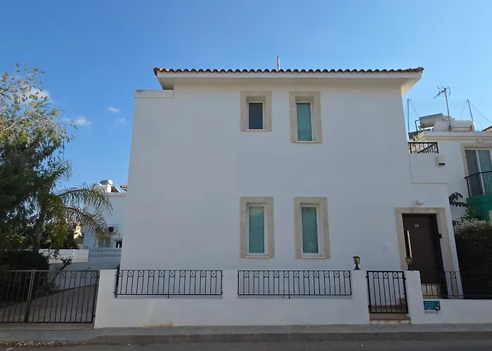 Chrystallia Protaras * Paralimni