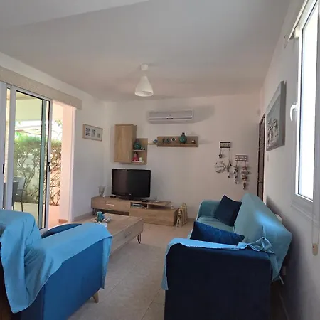 Chrystallia Protaras בית נופש *